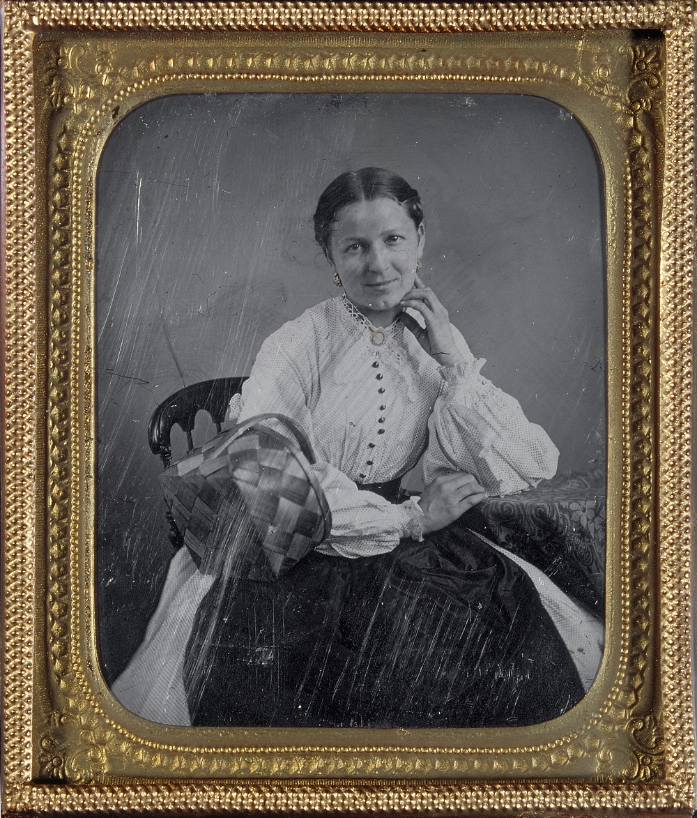 Women’s Work Aprons of the 1840s and 1850s shown in photos. A Reference.